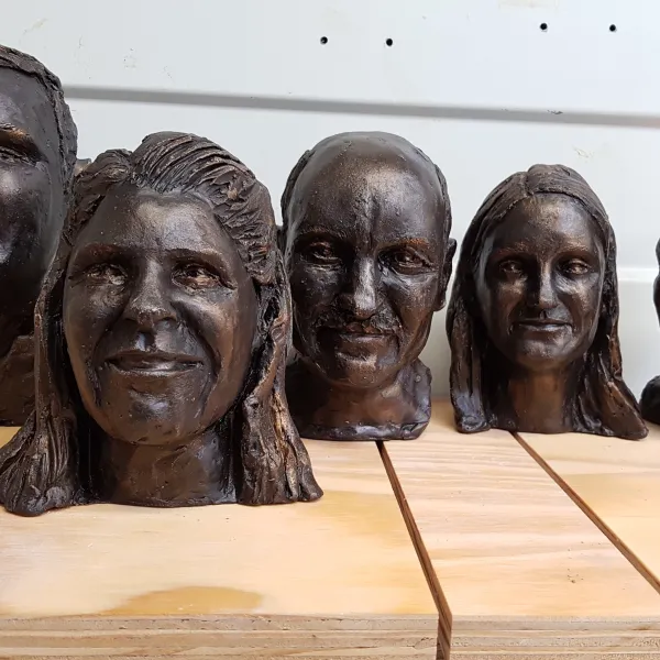 familie portretten in klei
