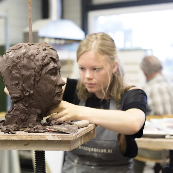 workshop-portret-boetseren-klei