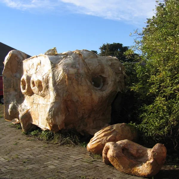 caravan met tuinkers van Iris Stolk kunstwerk Atelierbreda in Breda